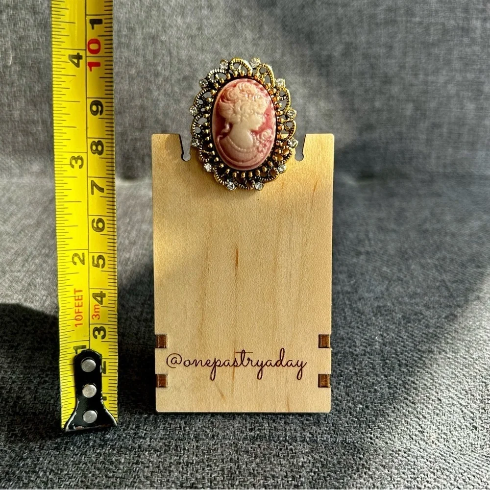 Sparkly Cameo Brooch Pin, Rhinestone Filigree Edging Detail, Red, Pink, Gold